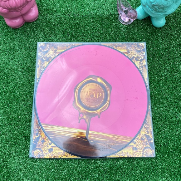 Cardi B WAP Picture Disc Vinyl - Picture 1 of 3